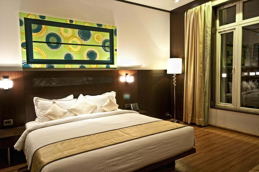 Monotel Hotel Kolkata