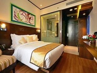 Monotel Hotel 4*