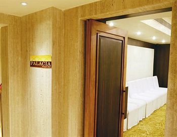 Monotel Hotel 4*
