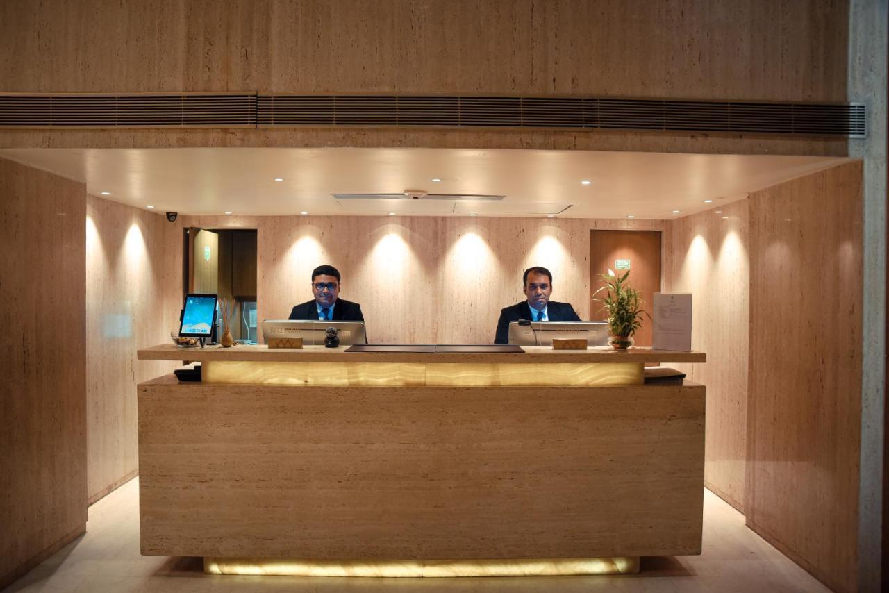 Monotel Hotel Kolkata